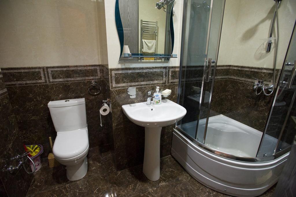 Batumi Appartments الغرفة الصورة